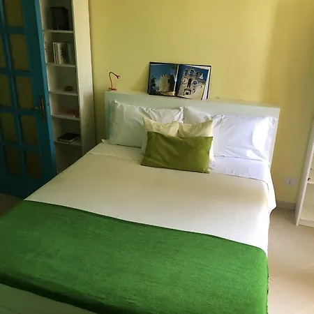 Sail Sunset Bed & Breakfast *